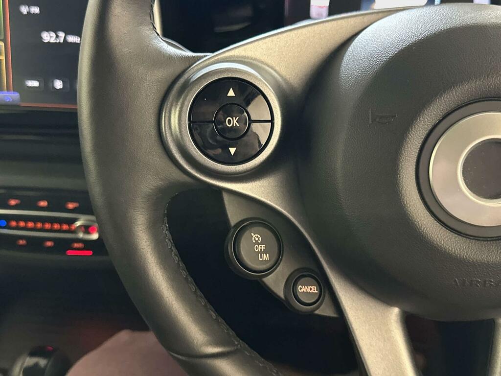 Smart Forfour 60Kw Eq Premium 17Kwh 22Kwch 2021 Black #17