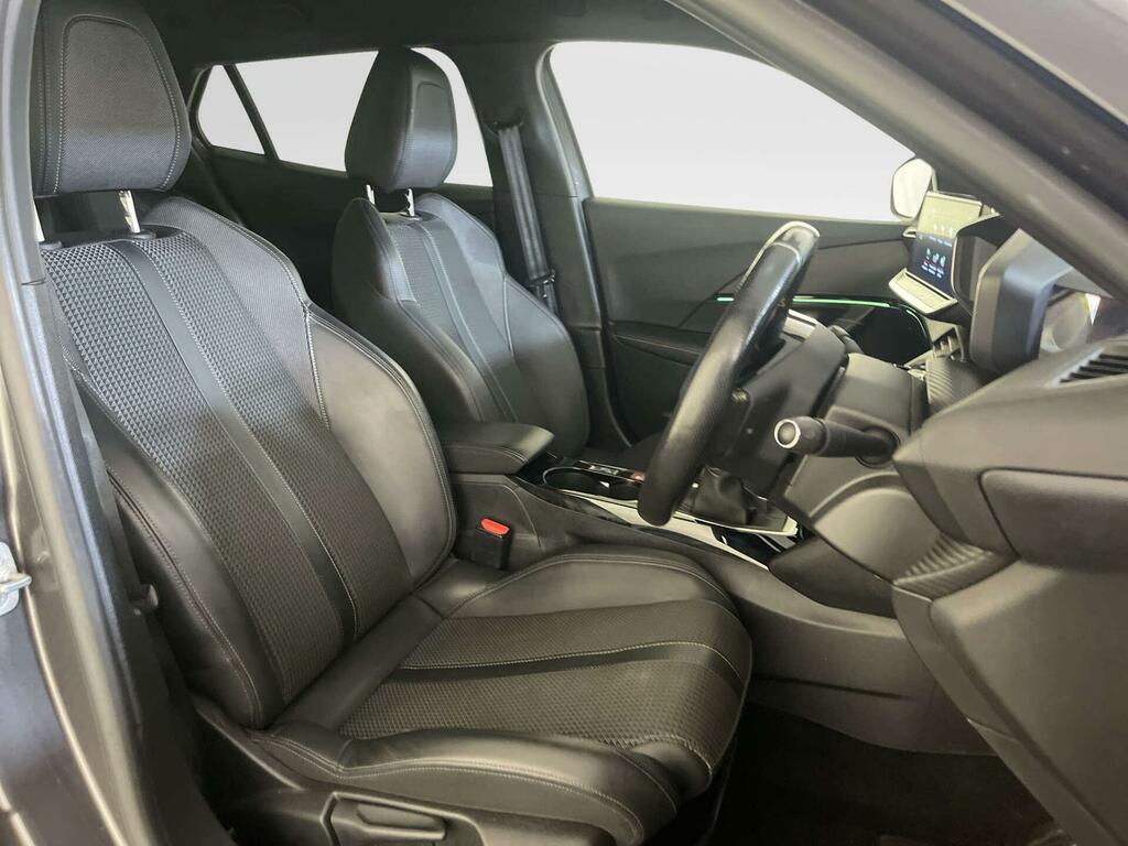 Peugeot 2008 Allure Grey #11
