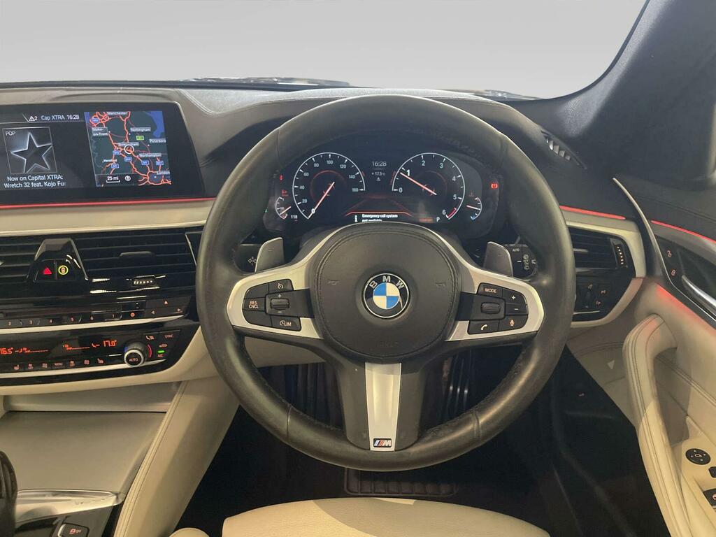 BMW 5 Series M Sport Black #14