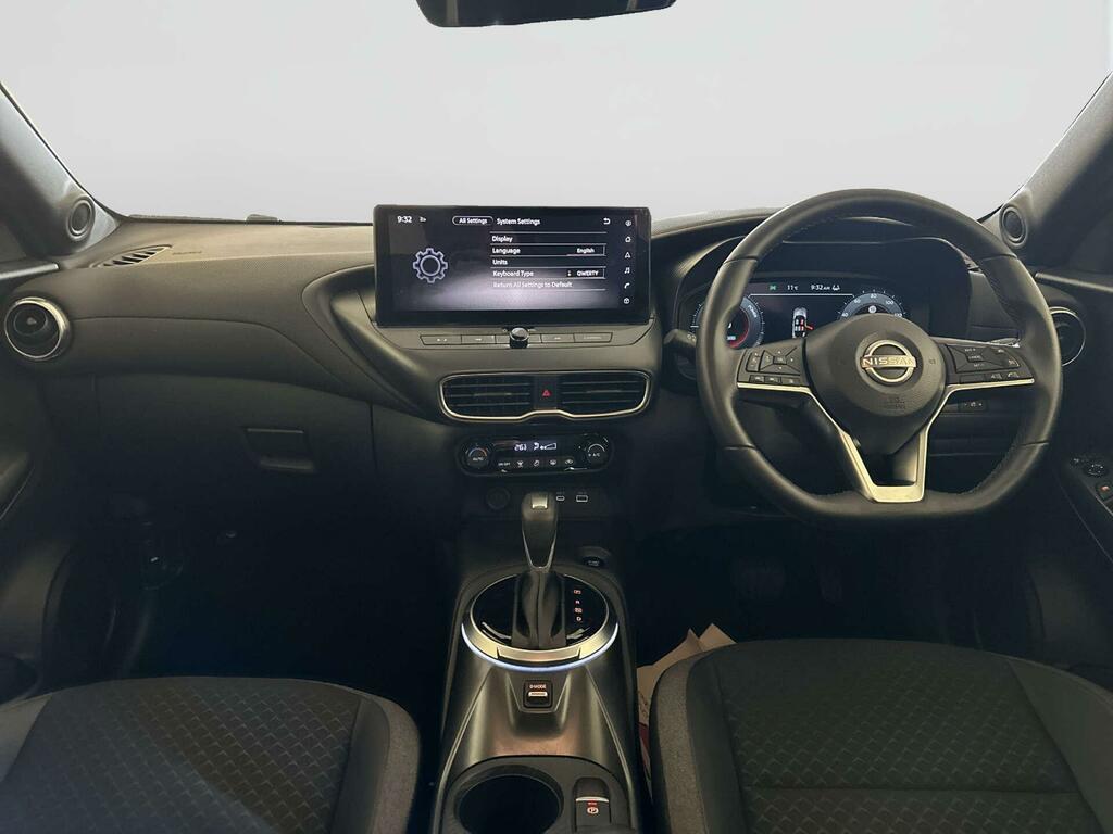 Nissan Juke 1.6 N-connecta Suv Hybrid Euro 6 Black #2