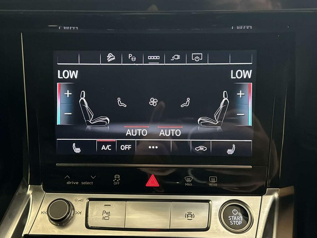 Audi E-tron 300Kw 55 Quattro 95Kwh S Line Grey #23