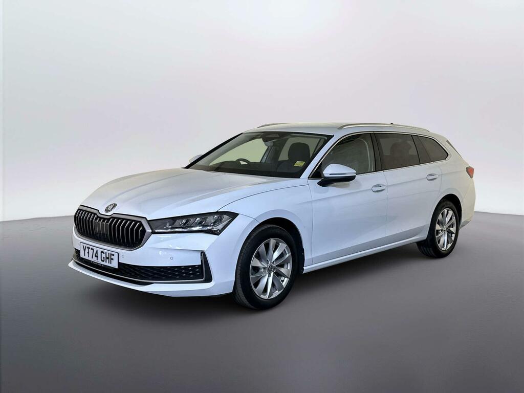 Skoda Superb 1.5 Tsi E-tec Mhev Se Technology Estate White #4