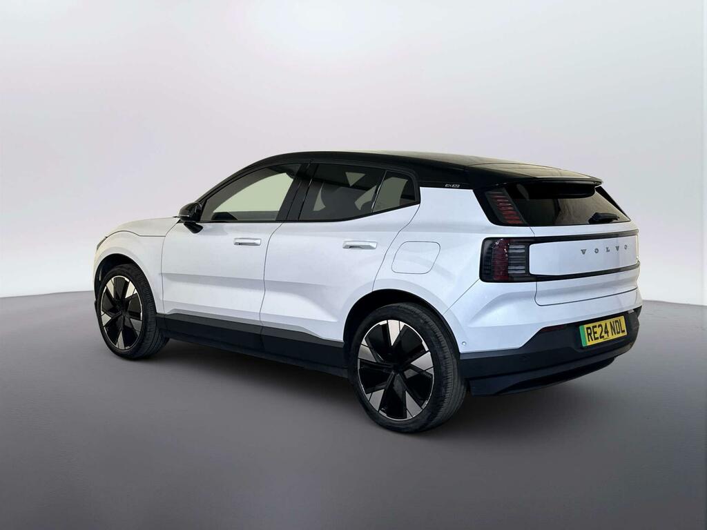Volvo EX30 Single Motor Extended Range 69Kwh Ultra Suv El White #6
