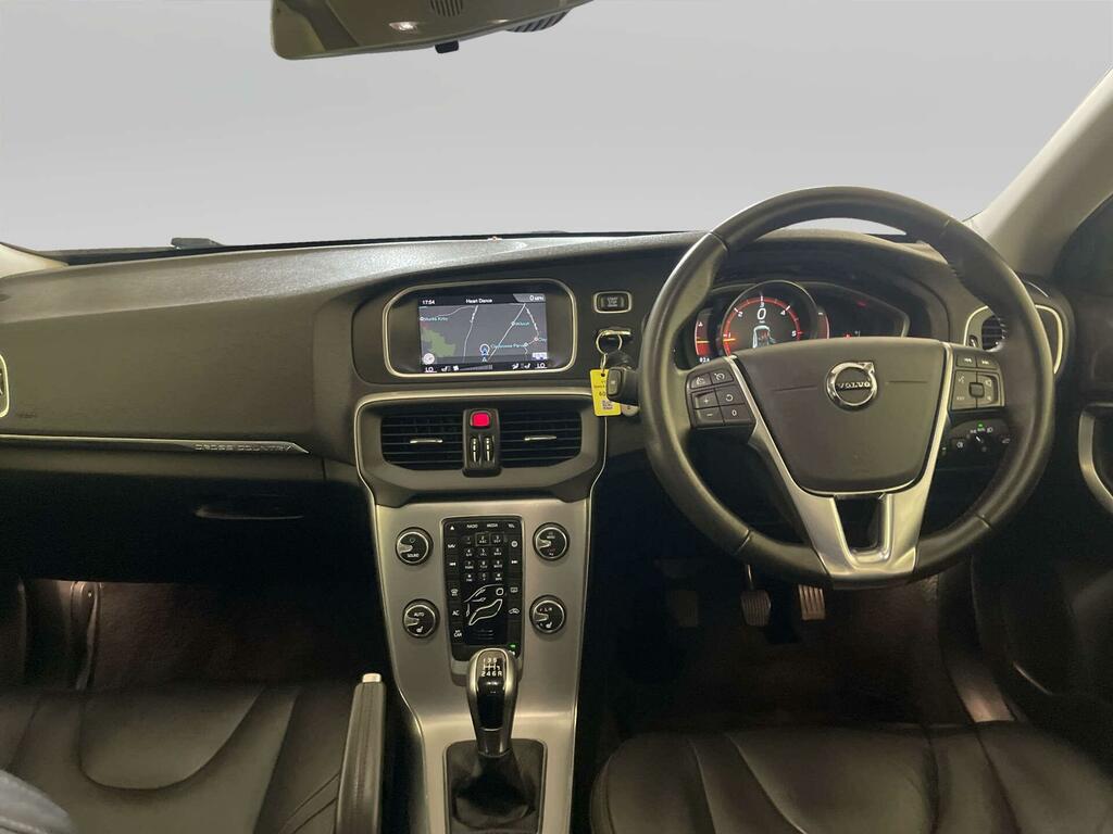 Volvo V40 Cross Country T3 150Bhp Pro - Sensus Navigation Blue #2