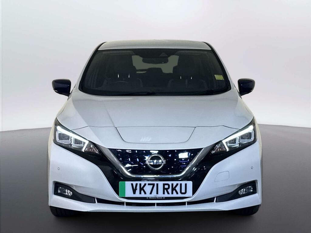 Nissan Leaf 40Kwh Tekna Hatchback 150 Ps White #3