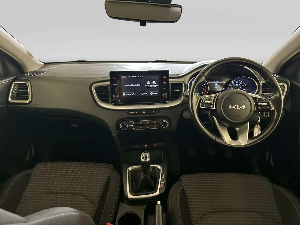 Kia Ceed 1.5 T-gdi 2 Hatchback Euro 6 S Grey #2