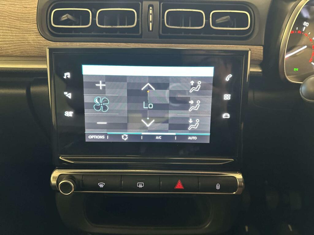 Citroen C3 1.2 Puretech Shine Euro 6 Ss White #19