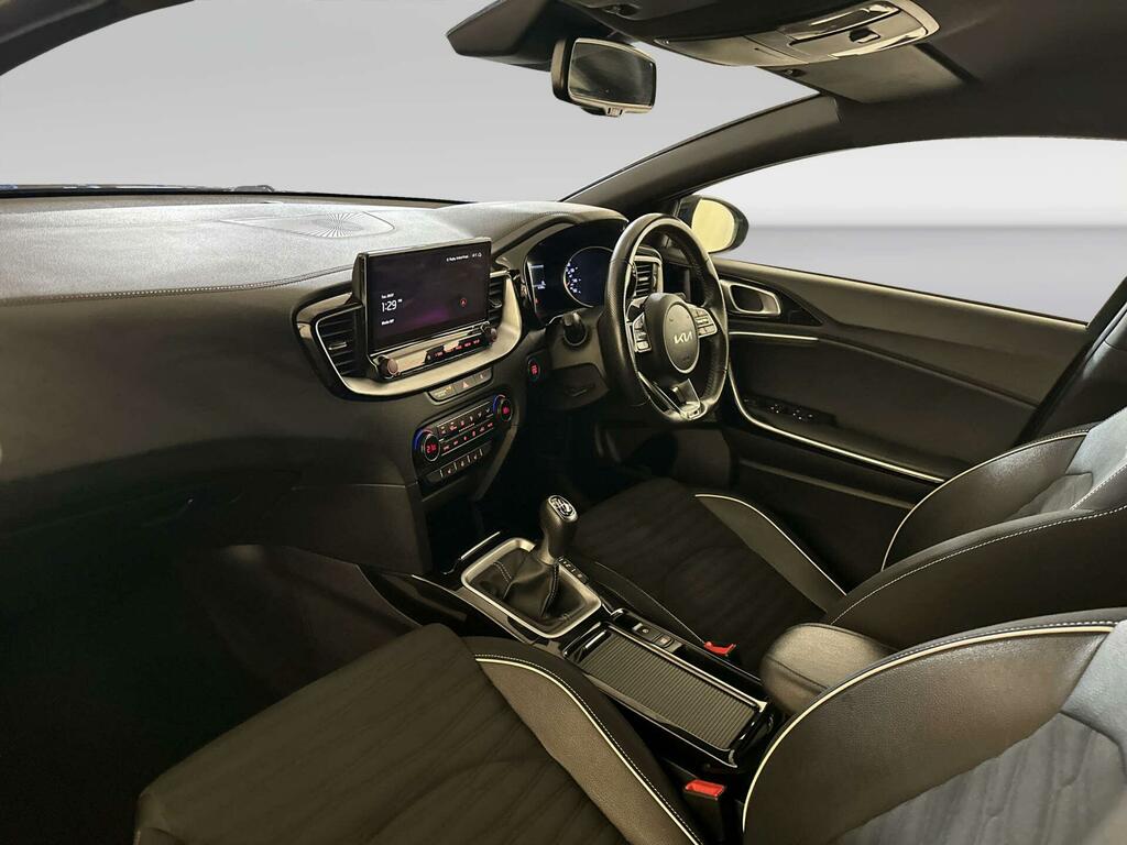 Kia Proceed 1.5 T-gdi Gt-line Shooting Brake White #10