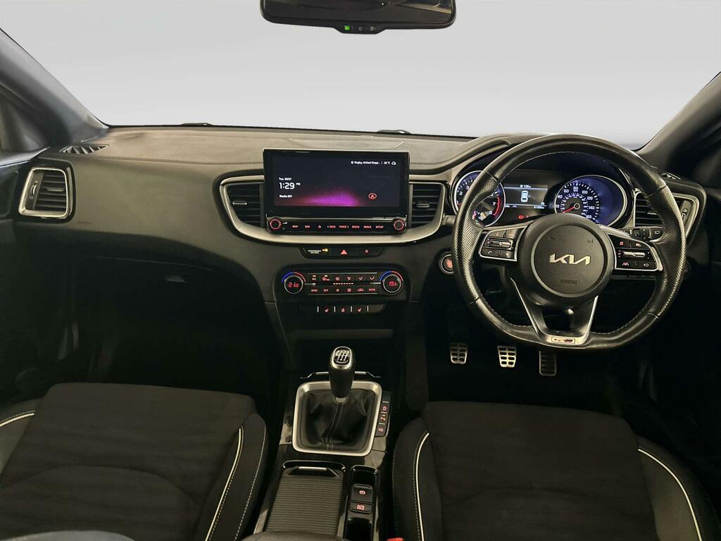 Kia Proceed 1.5 T-gdi Gt-line Shooting Brake Black #2