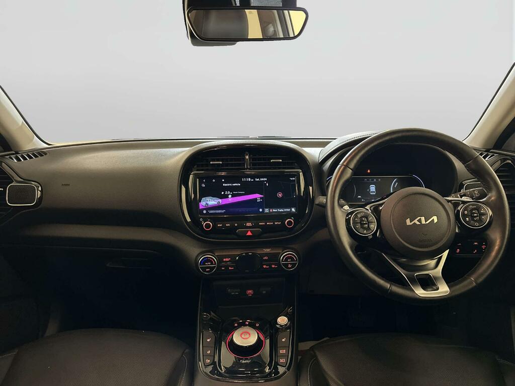 Kia Soul 64Kwh Maxx Suv 201 Bhp White #2