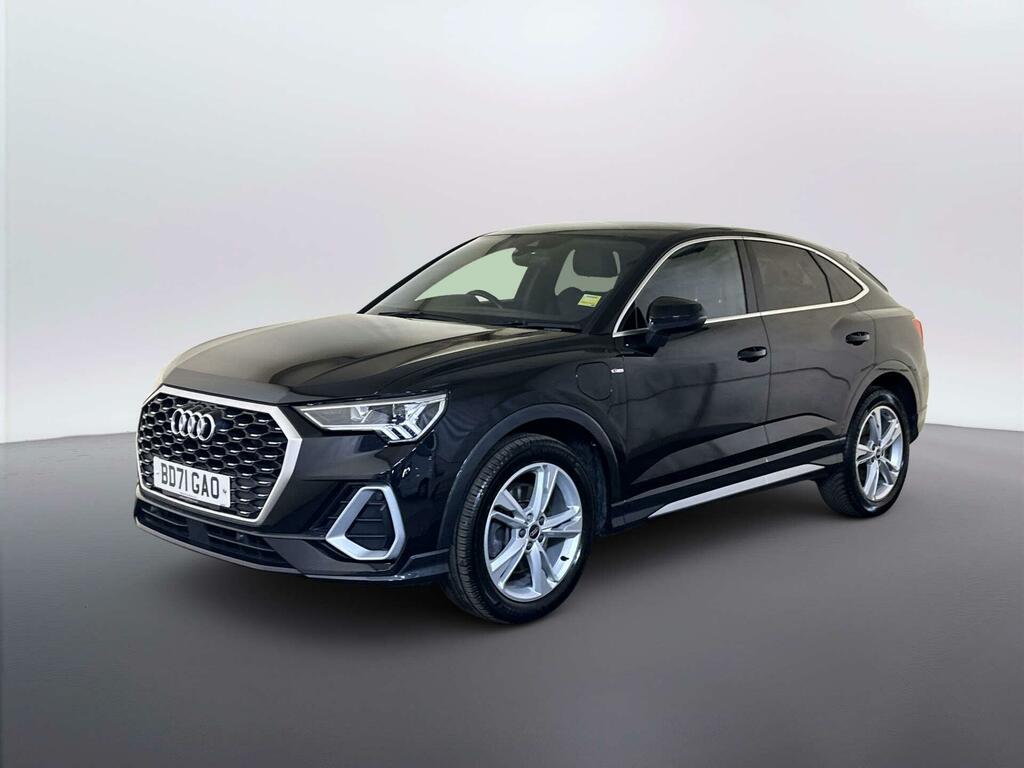 Audi Q3 1.4 Tfsie 45 S Line Sportback Plug-in H Black #4