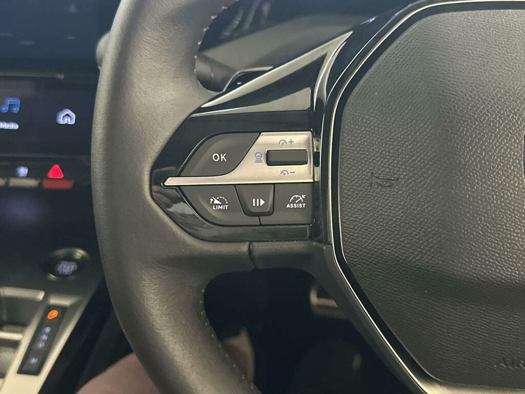 Peugeot 408 Allure Black #16