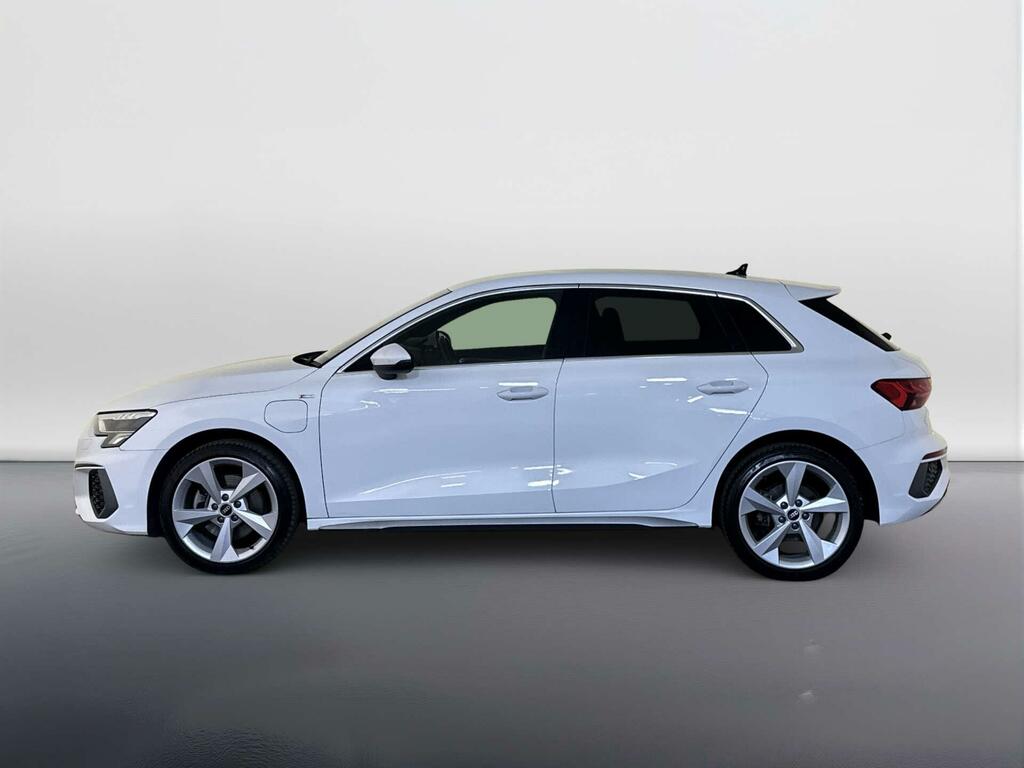 Audi A3 1.4 Tfsie 40 S Line Sportback Plug-in H White #5