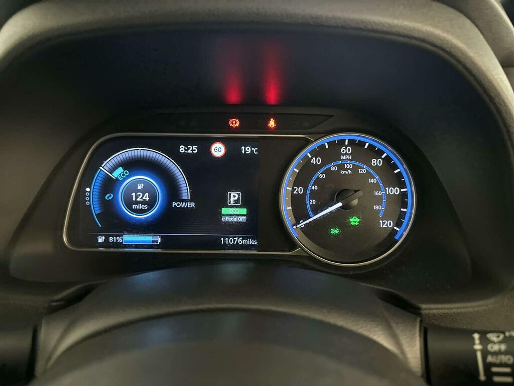 Nissan Leaf 110Kw Tekna 39Kwh Grey #17