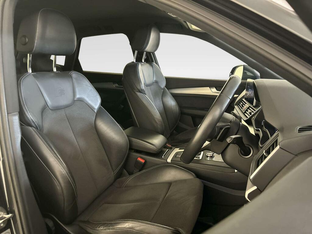 Audi Q5 2018 2.0 Tdi Quattro S Line 188 Bhp Grey #11