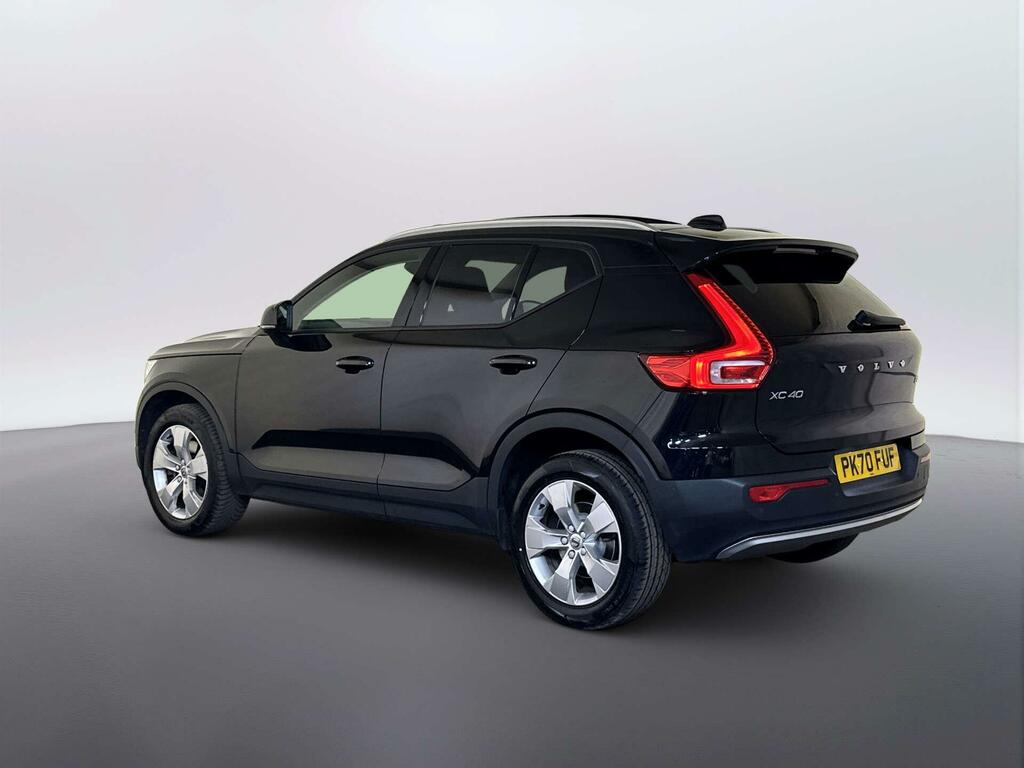 Volvo XC40 2.0 B4 Mhev Momentum Suv Hybrid Aw Black #6
