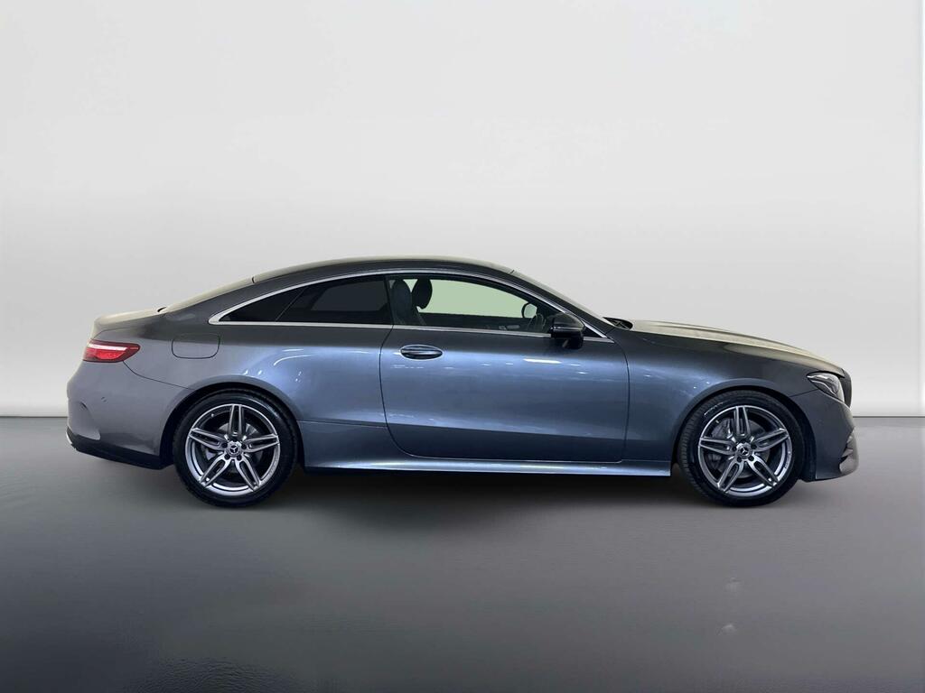 Mercedes-Benz E Class 2020 2.0 E300de 13.5Kwh Amg Line Premium Saloon Black #9