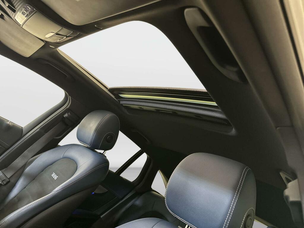 Mercedes-Benz EQC Suv Black #13