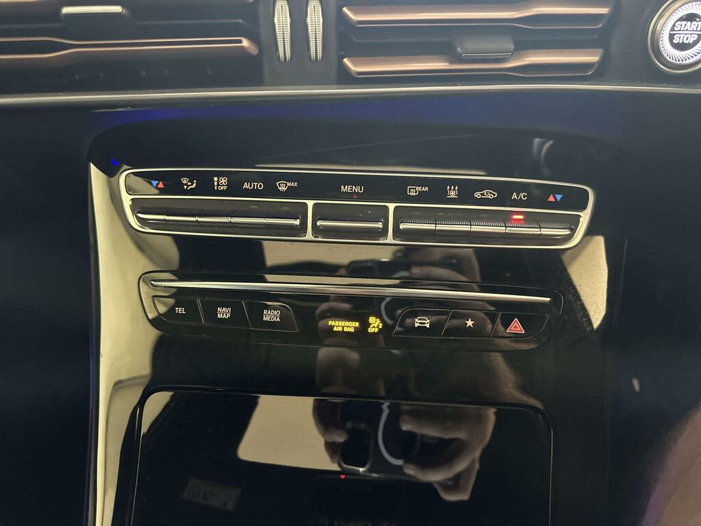 Mercedes-Benz EQC Suv Black #26