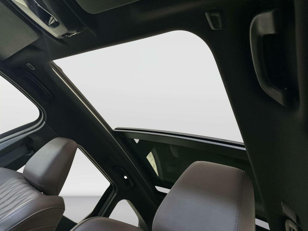 BMW iX1 30 66.5Kwh M Sport Grey #13