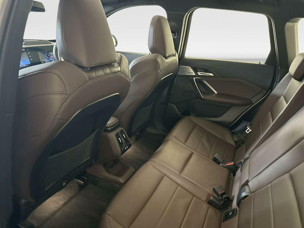 BMW iX1 30 66.5Kwh M Sport Grey #12