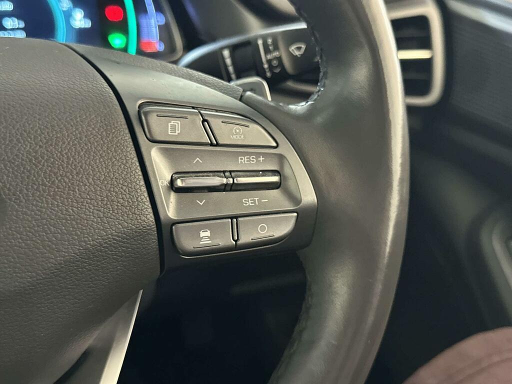 Hyundai Ioniq Ultimate Hatchback Grey #16