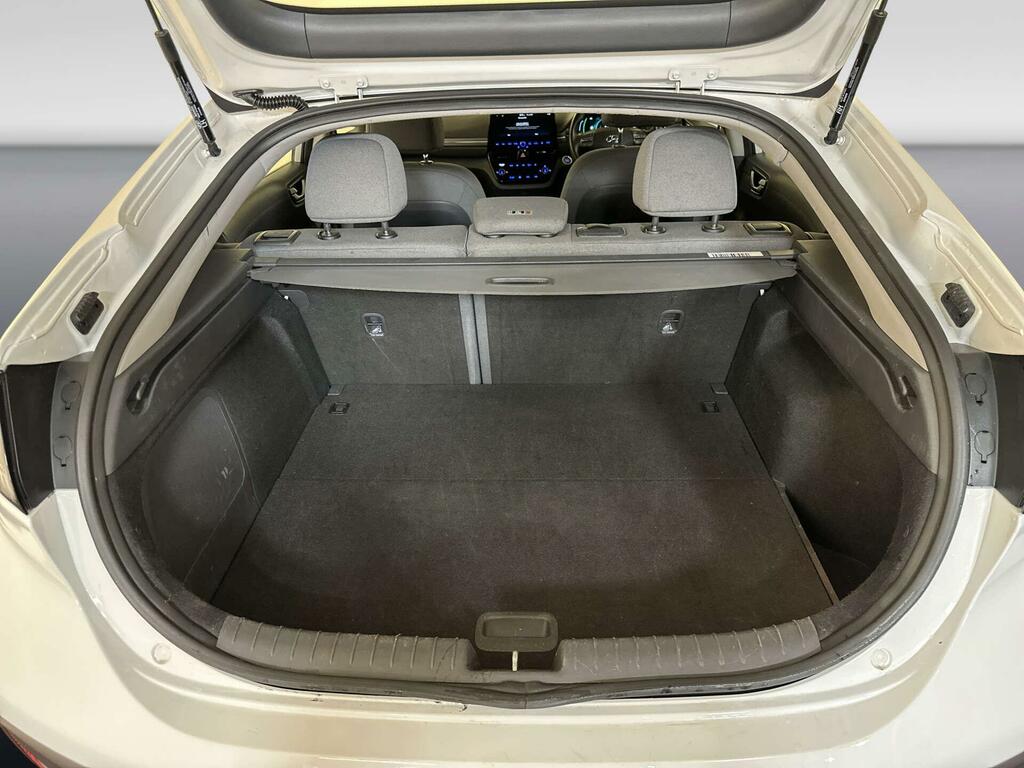 Hyundai Ioniq Ultimate Hatchback Grey #12