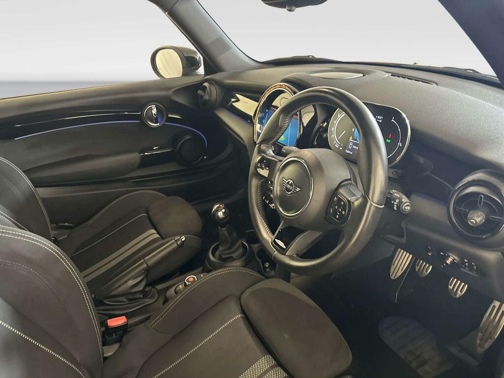 Mini Hatch F56 Mini 3-Door Cooper Sport Lci II White #14