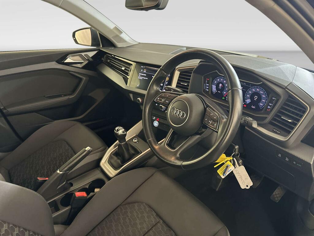Audi A1 A1 Sportback 35 Tfsi S Line Contrast Edition Yellow #13