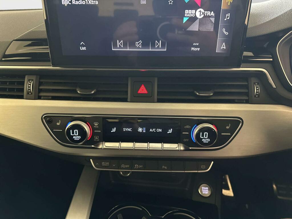 Audi A4 Avant 35 Tfsi Black Edition S Tronic Grey #20