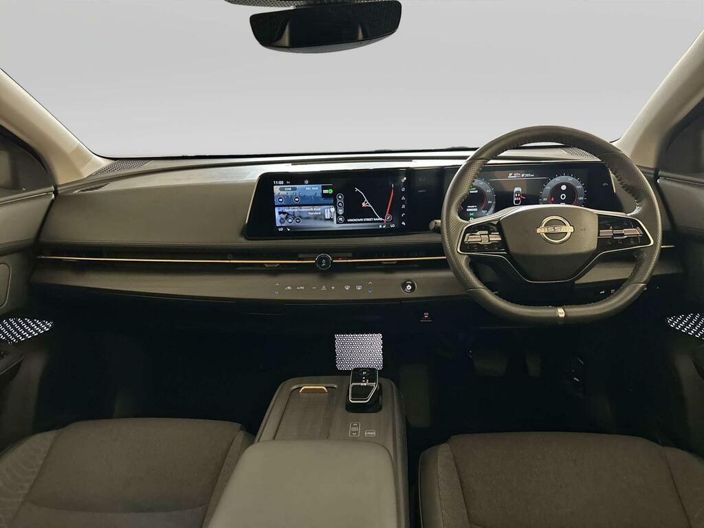 Nissan Ariya 87Kwh Advance Suv 22Kw Charger Green #2