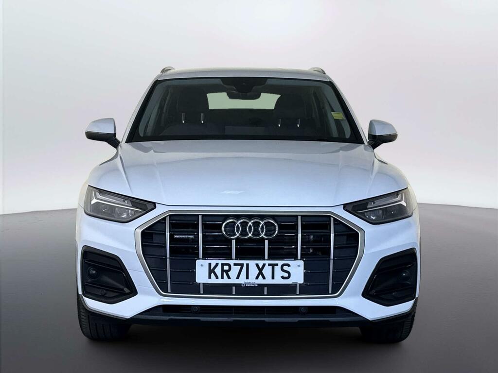 Audi Q5 2.0 Tfsie 50 Sport Sportback Plug-in Hy White #3