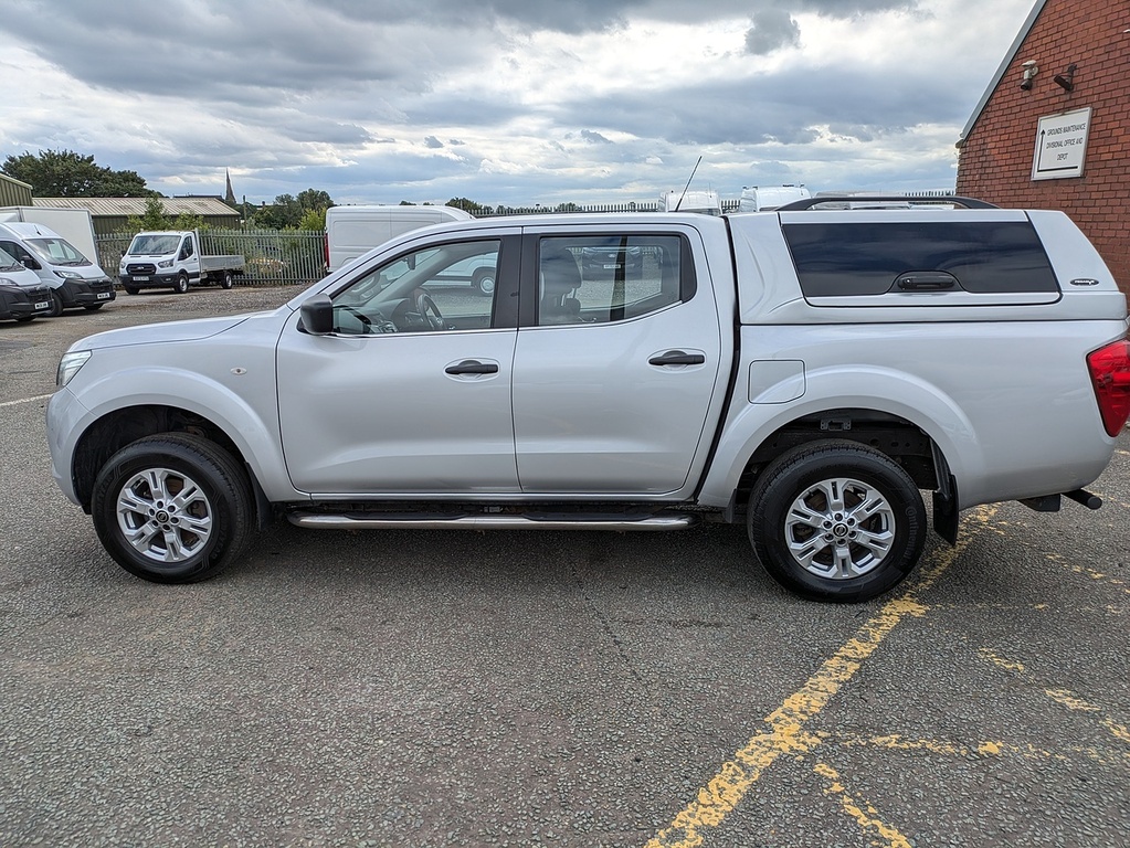 Nissan Navara Dci Acenta BN71XUV Silver #4