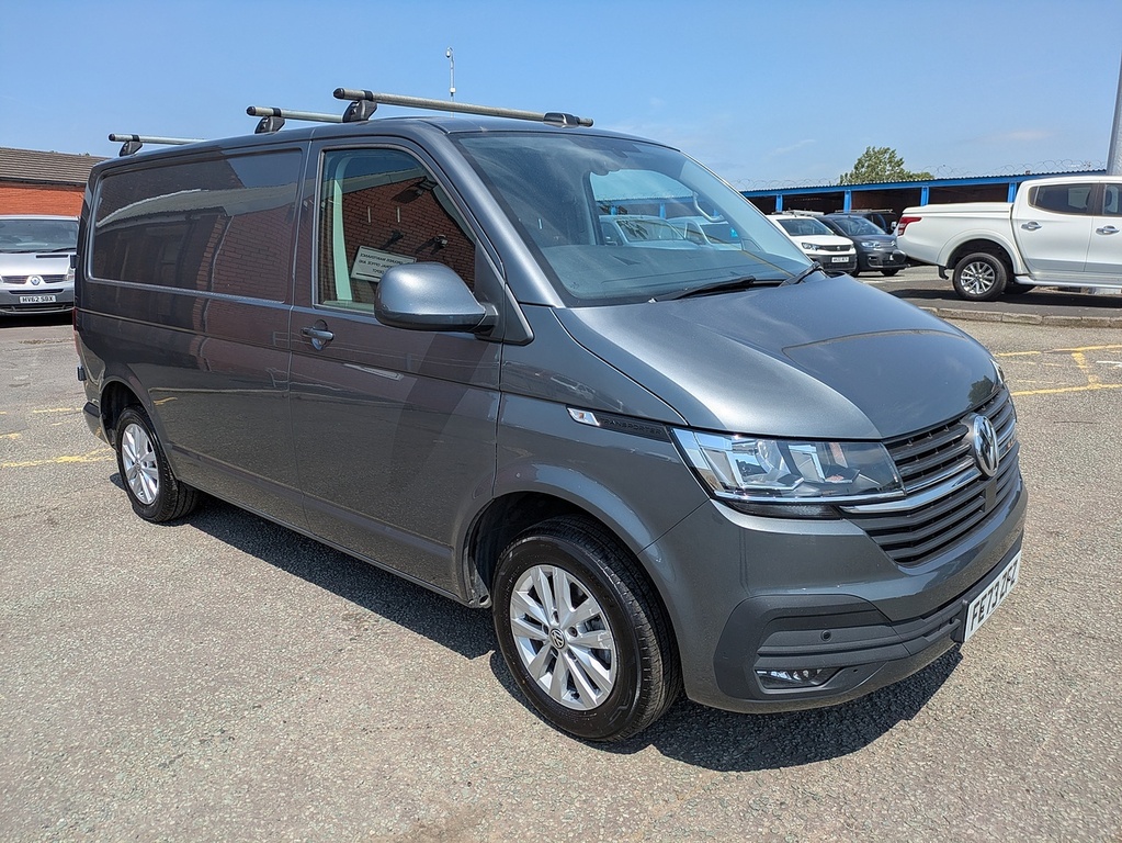 Volkswagen Transporter Tdi T28 Highline Grey