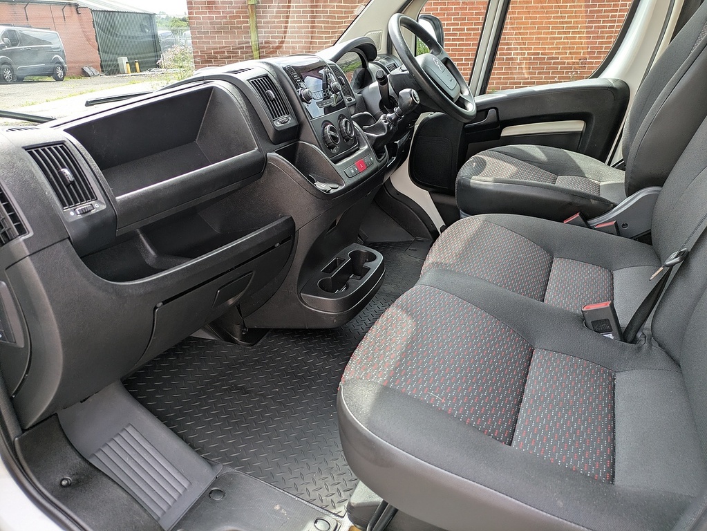 Citroen Relay 2.0 Bluehdi 35 Enterprise L4 H2 Euro 6 Heavy White #18