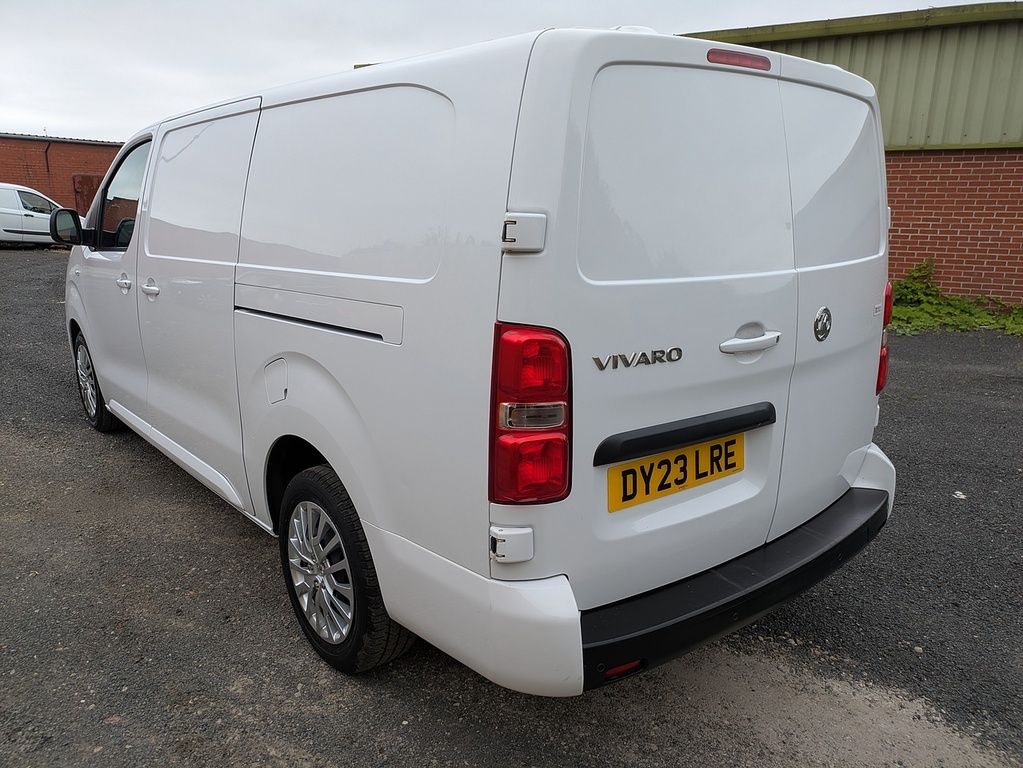 Vauxhall Vivaro Turbo D 2900 Pro White #5