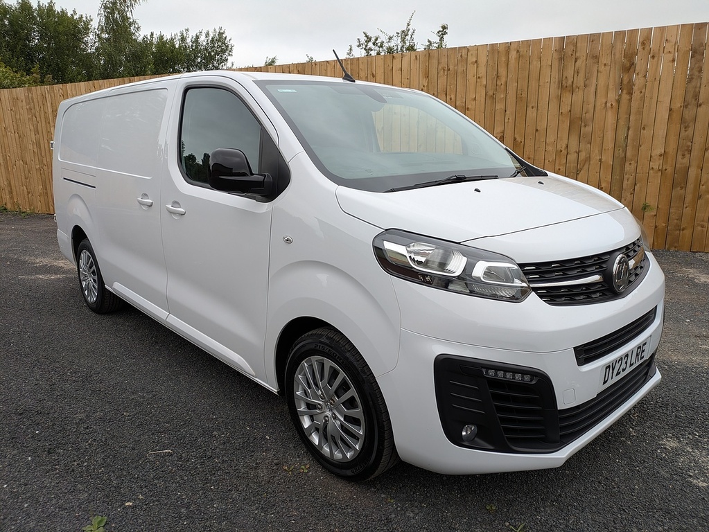 Vauxhall Vivaro Turbo D 2900 Pro White