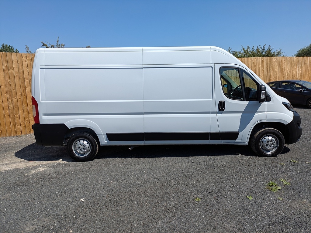 Peugeot Boxer 333 Professional Premium L1 H1 Swb 120Ps 2.2 Blue White #8