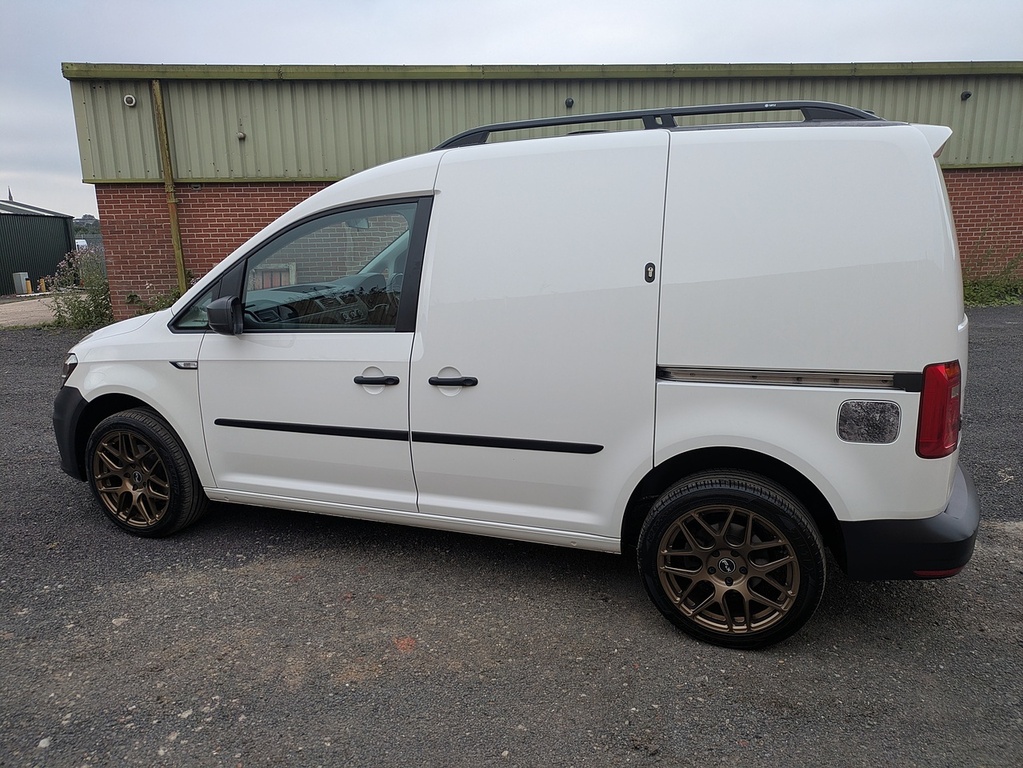 Volkswagen Caddy Tdi C20 Startline White #4