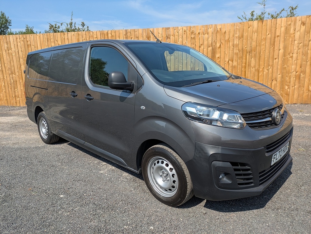 Vauxhall Vivaro Turbo D 3100 Dynamic Grey