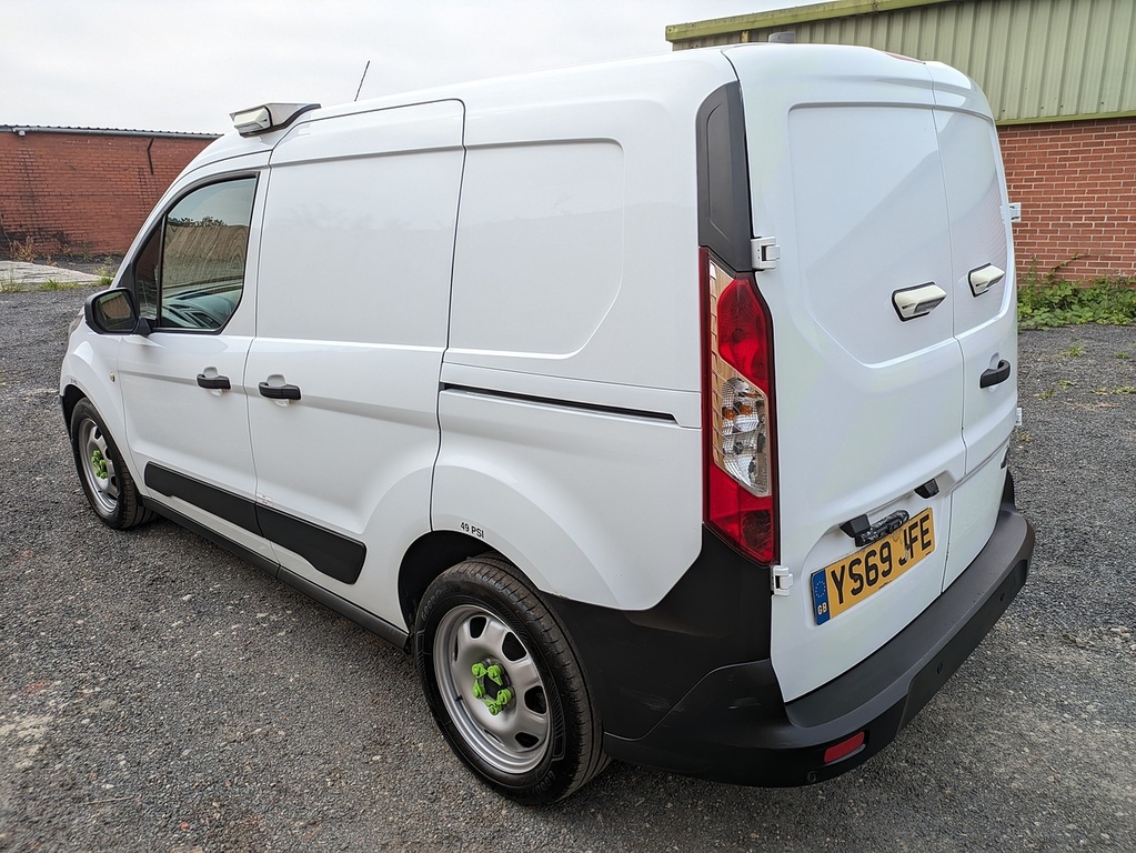 Ford Transit Connect 220 Ecoblue Leader White #4