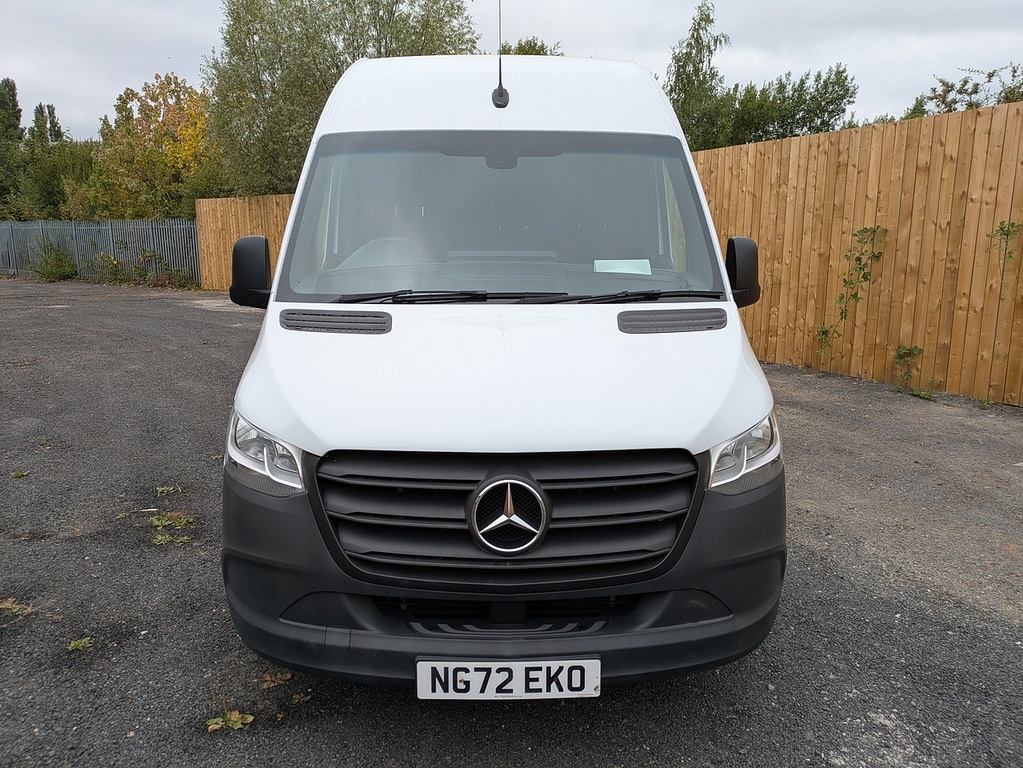 Mercedes-Benz Sprinter 315 Cdi Progressive White #2