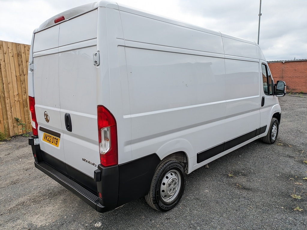 Vauxhall Movano White #7