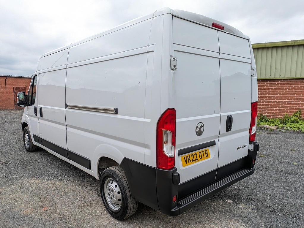 Vauxhall Movano Cdti 3500 Biturbo Edition White #5