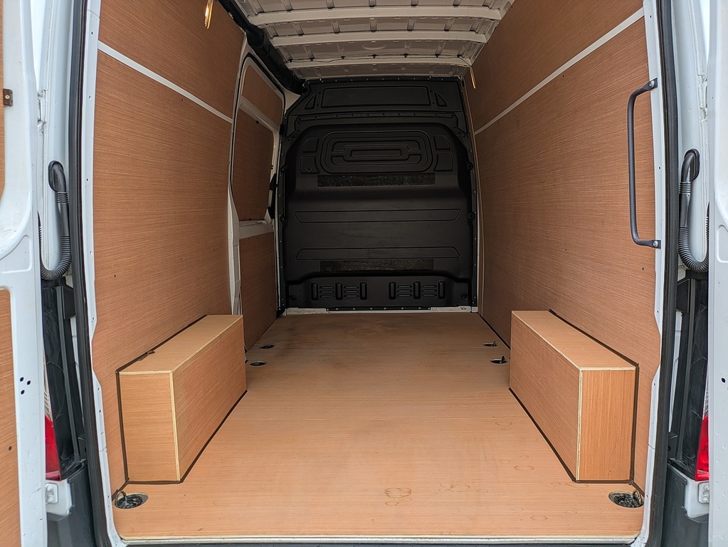 Mercedes-Benz Sprinter 3.5T H2 Progressive Van White #24