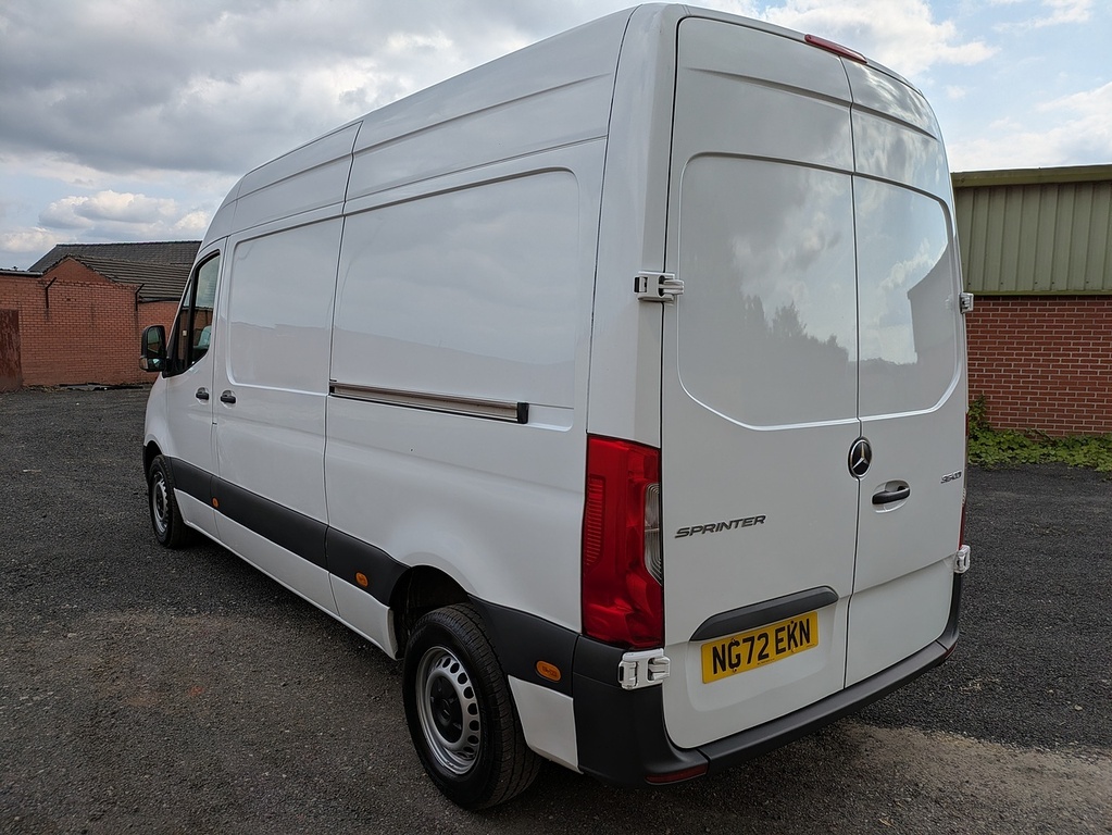 Mercedes-Benz Sprinter 315 Cdi Progressive White #5
