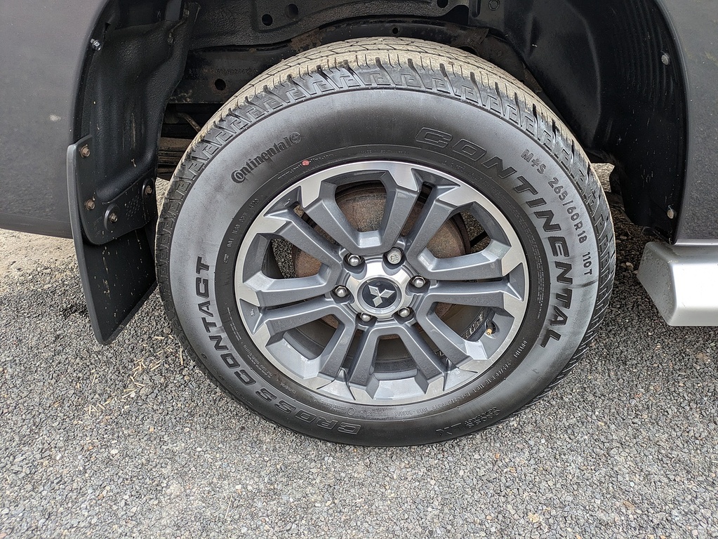 Mitsubishi L200 2.2L Dc Barbarian Blue #18