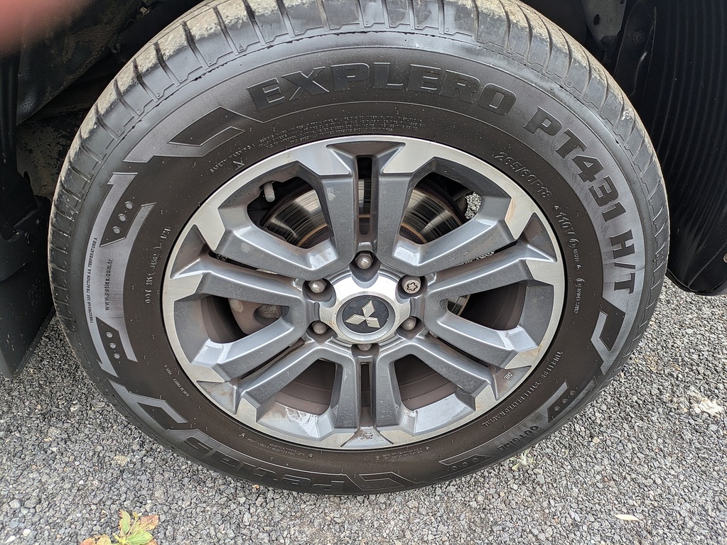 Mitsubishi L200 2.2L Dc Barbarian Blue #19