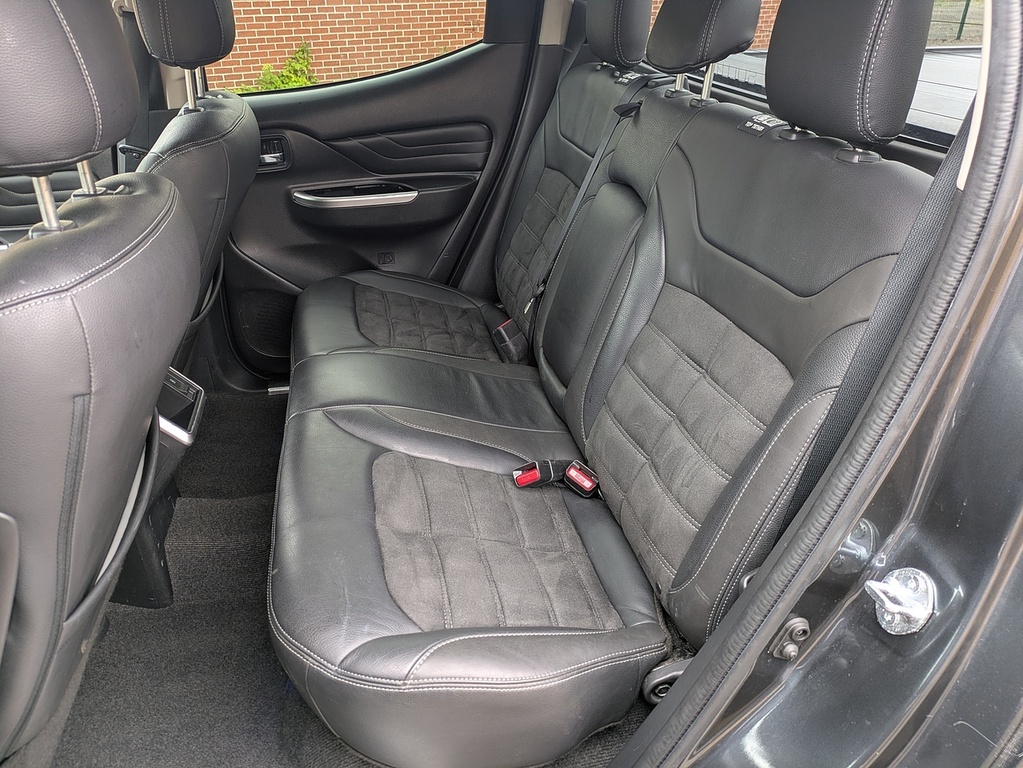 Mitsubishi L200 2.2L Dc Barbarian Blue #22