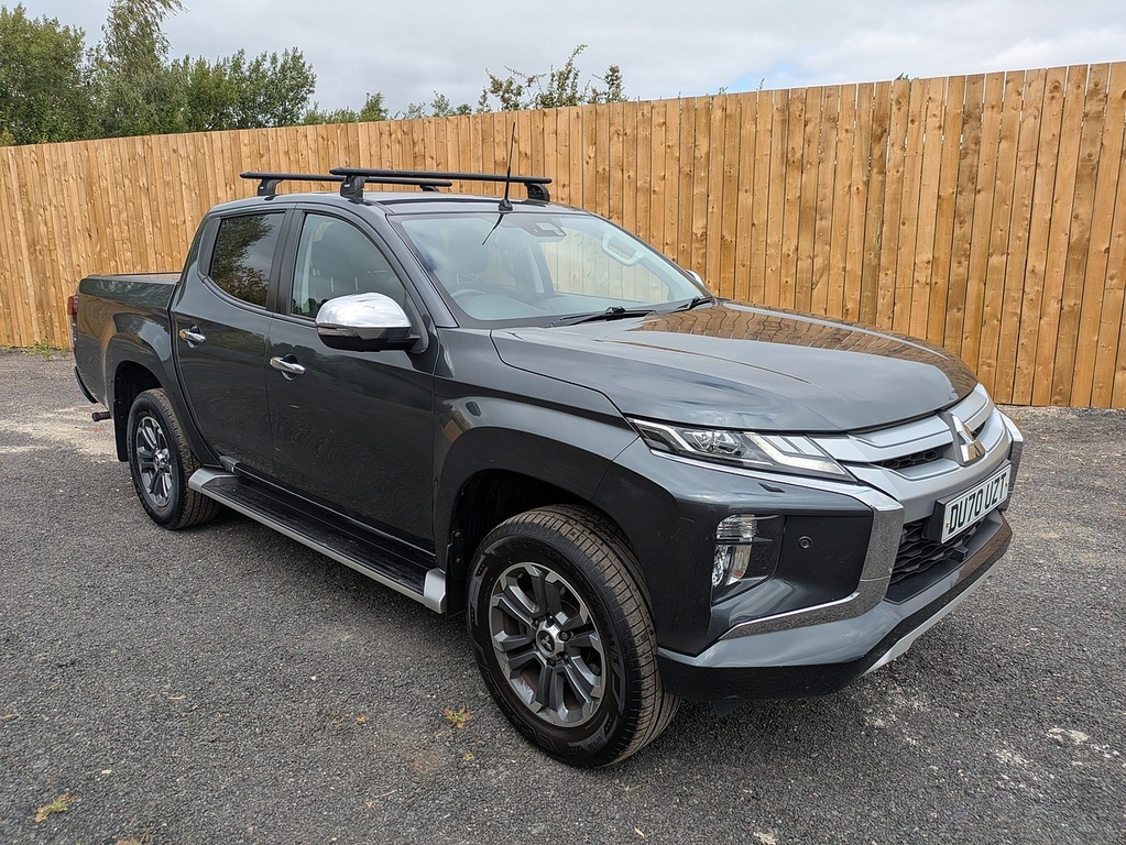 Mitsubishi L200 Di-d Dc Barbarian X Grey